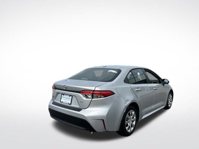 Used 2024 Toyota Corolla LE FWD image 13
