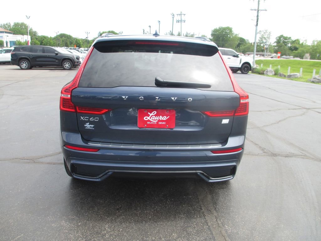Used 2024 Volvo XC60 T8 Ultimate w/ Protection Package Premier AWD/4WD image 7