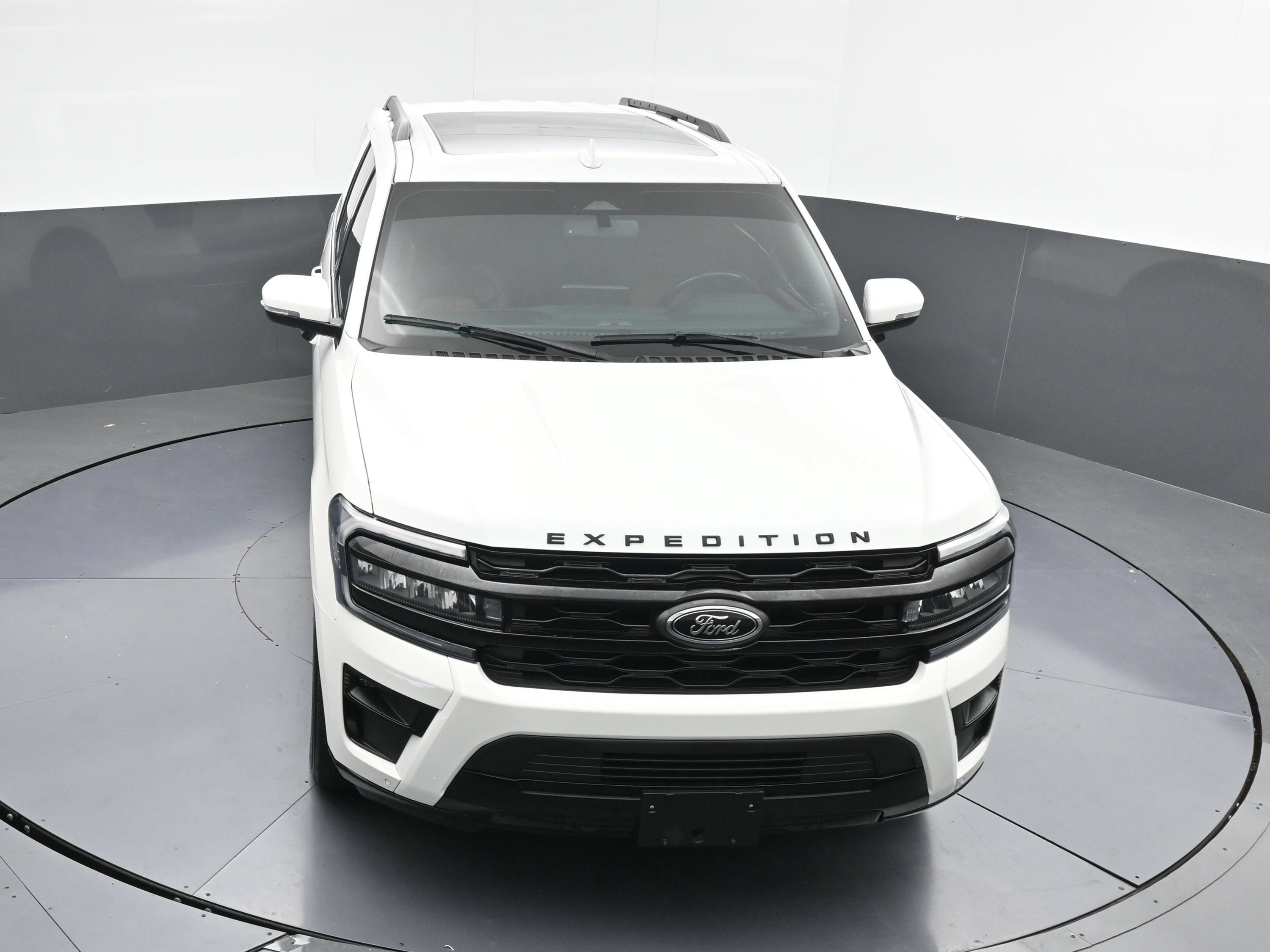 Used 2023 Ford Expedition Limited RWD image 35