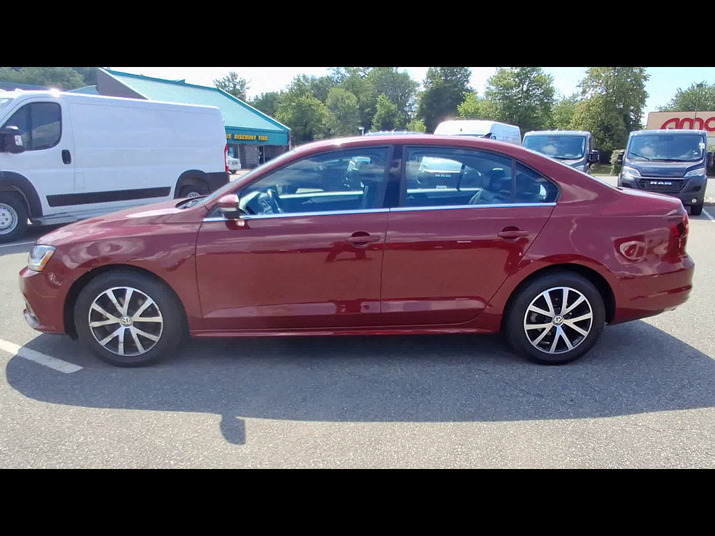 Used 2017 Volkswagen Jetta SE FWD image 5