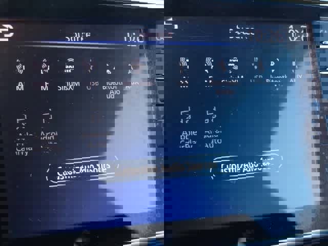 Used 2020 Nissan Kicks SV w/ Exterior Package image 18