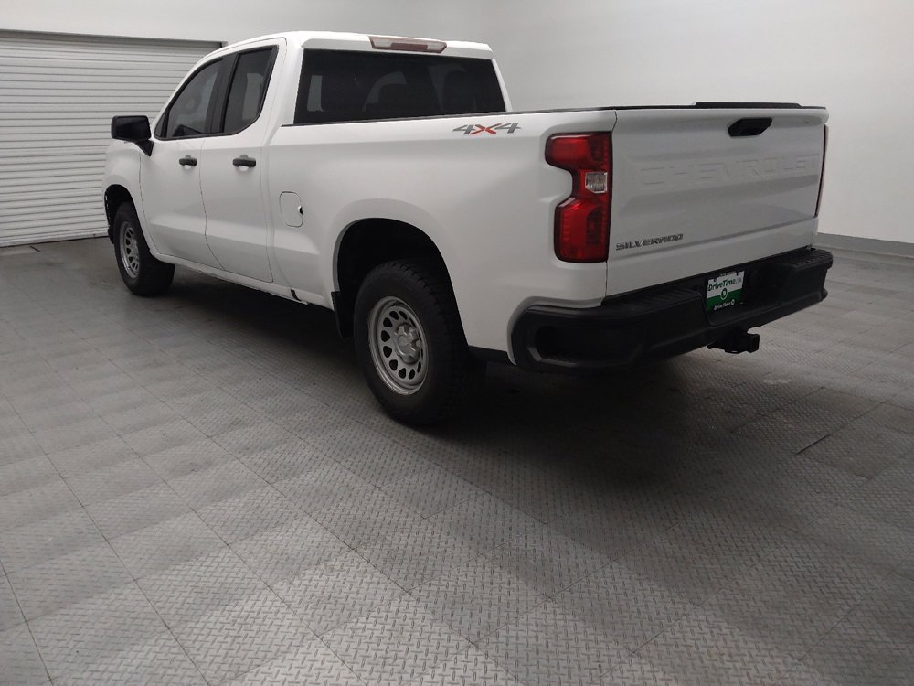 Used 2020 Chevrolet Silverado 1500 W/T w/ Trailering Package AWD/4WD image 5