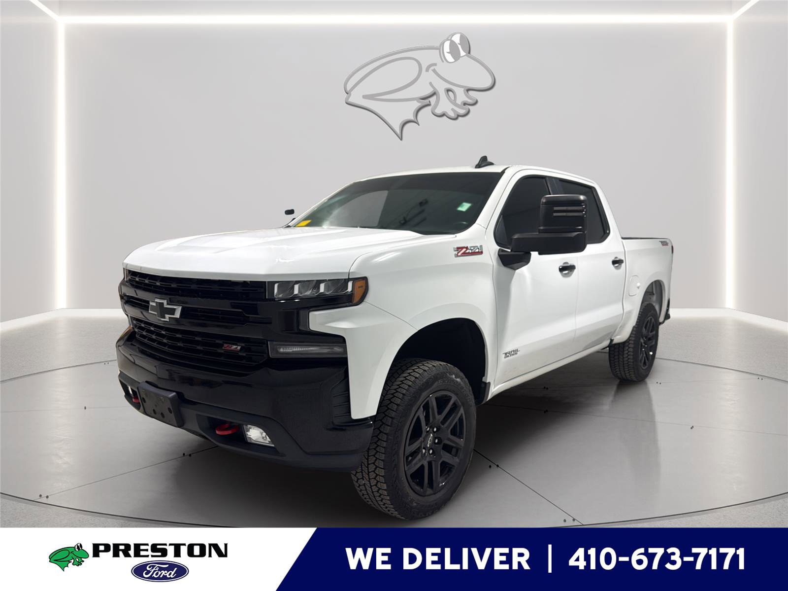 Used 2021 Chevrolet Silverado 1500 LT Trail Boss w/ Convenience Package II AWD/4WD image 1