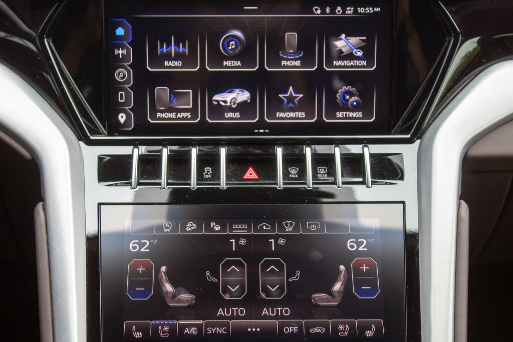 Used 2023 Lamborghini Urus S AWD/4WD image 14