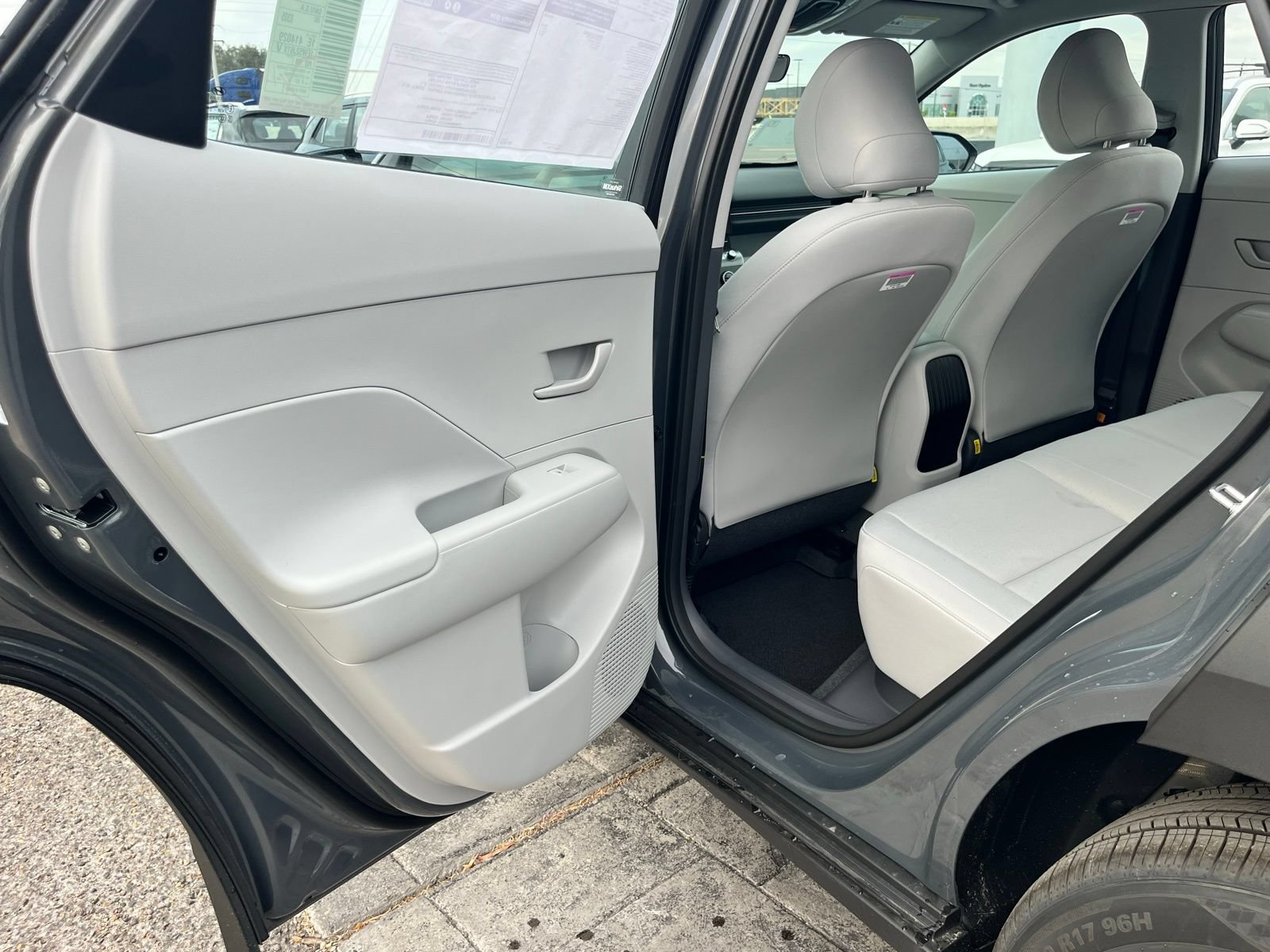 New 2026 Hyundai Kona SE FWD image 17