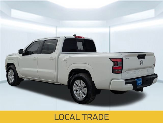 Used 2022 Nissan Frontier SV image 2