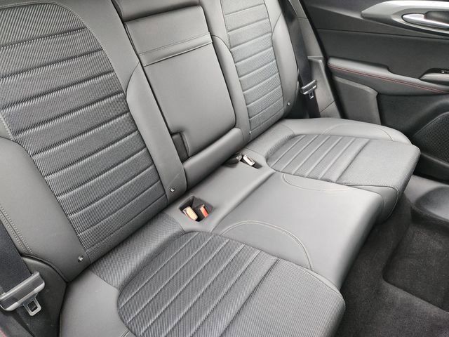 Certified 2023 Dodge Hornet GT w/ GT Blacktop Package image 28