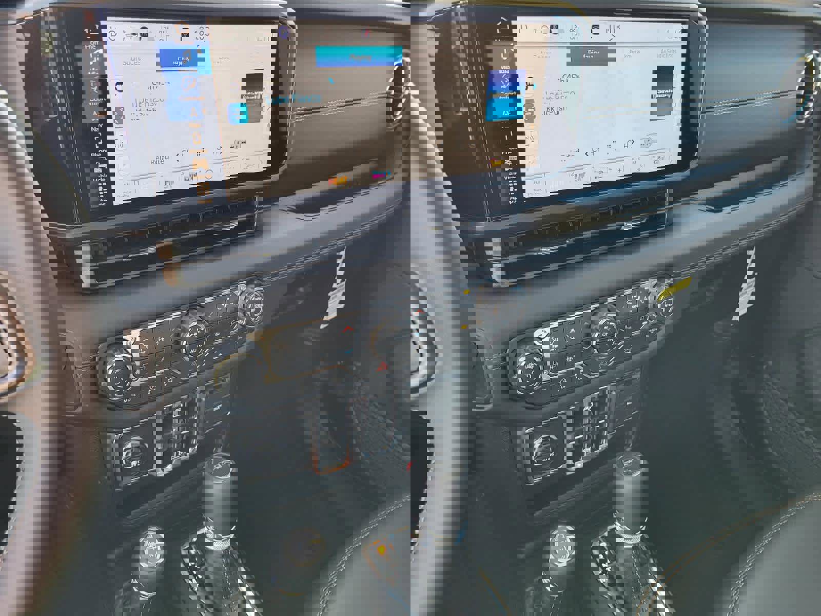 New 2025 Jeep Gladiator Sport image 19