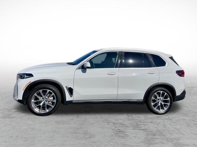 Used 2024 BMW X5 xDrive40i AWD/4WD image 8