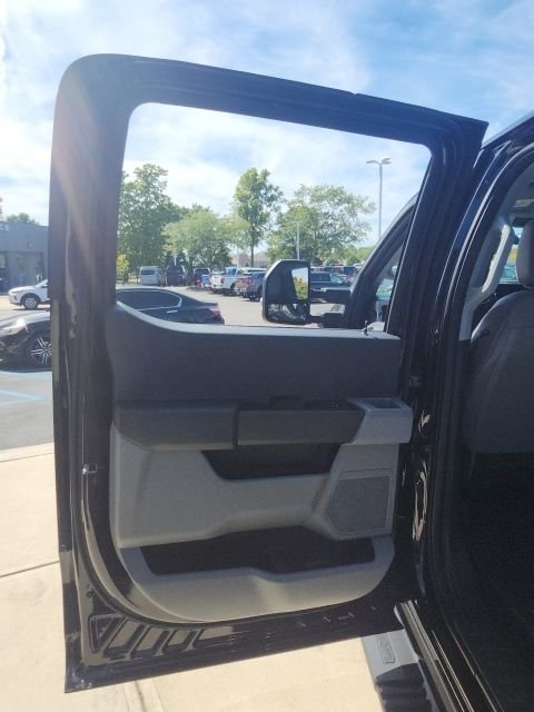New 2026 Ford F250 XL w/ XL Chrome Package image 34