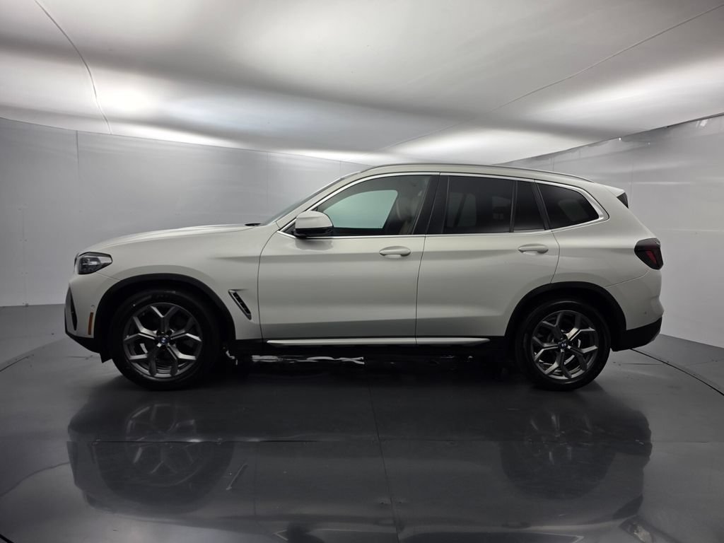 Certified 2024 BMW X3 sDrive30i w/ Premium Package RWD image 7