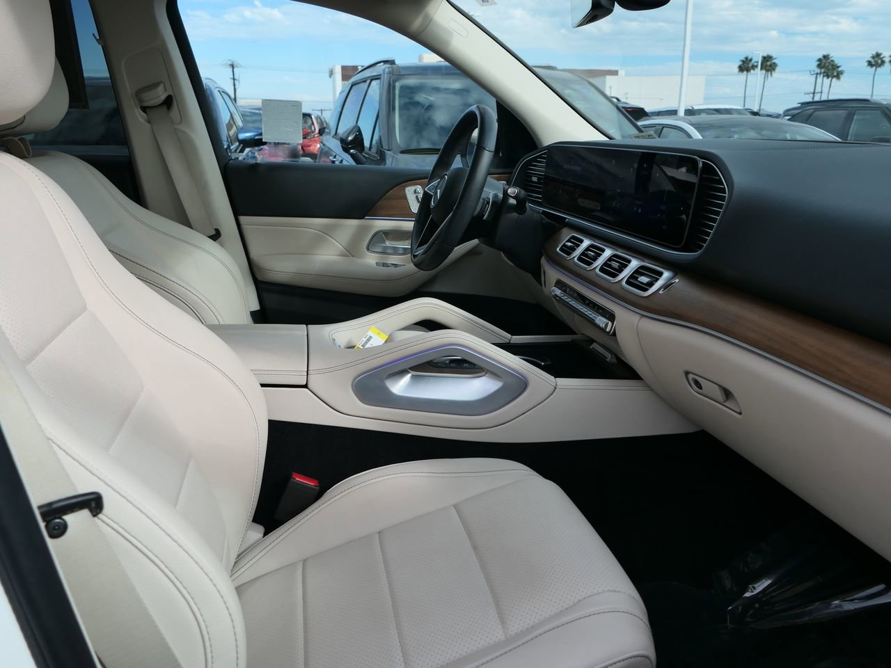 Used 2024 Mercedes-Benz GLE 450 4MATIC image 34