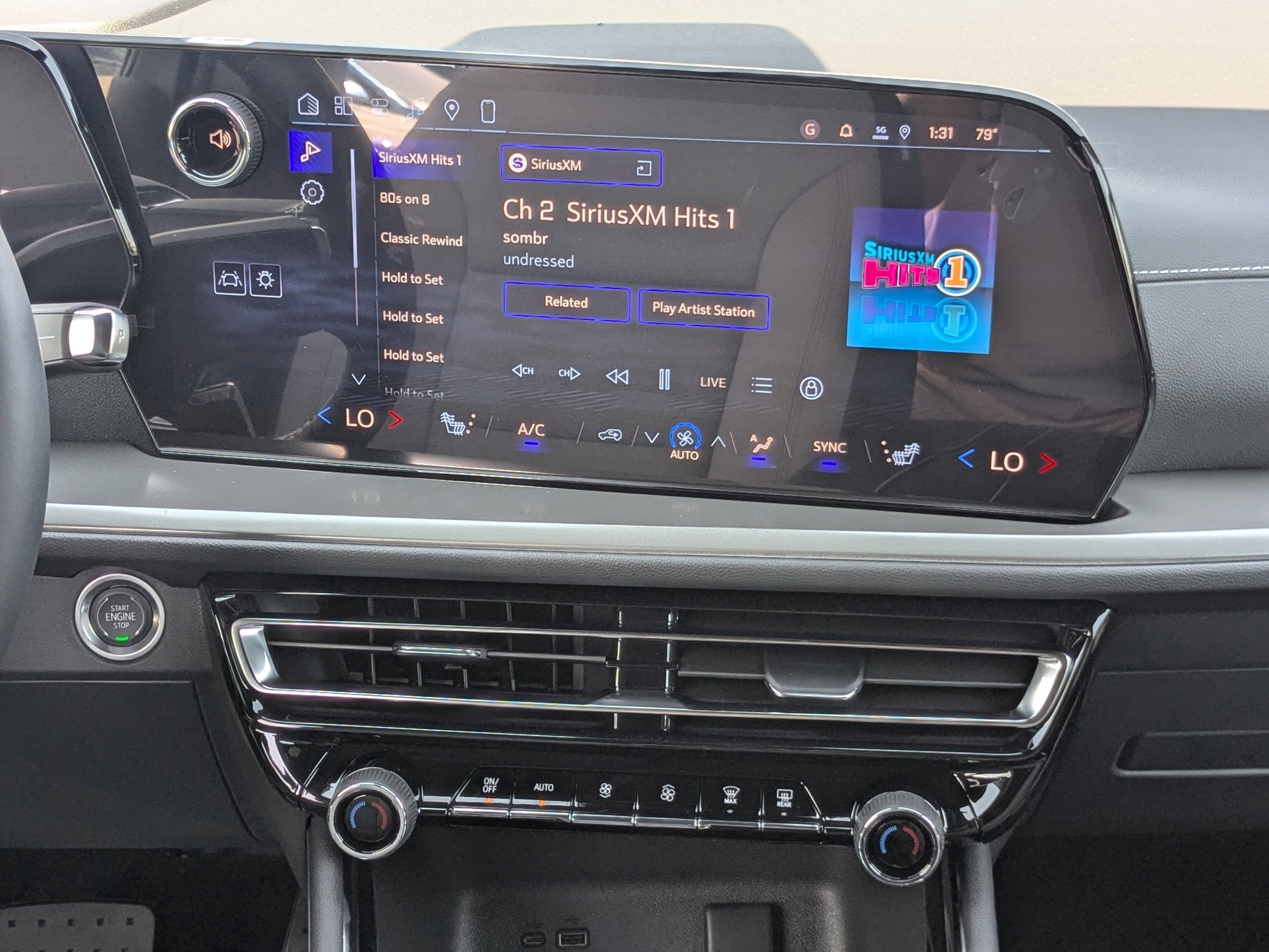 New 2026 Chevrolet Traverse LT image 5