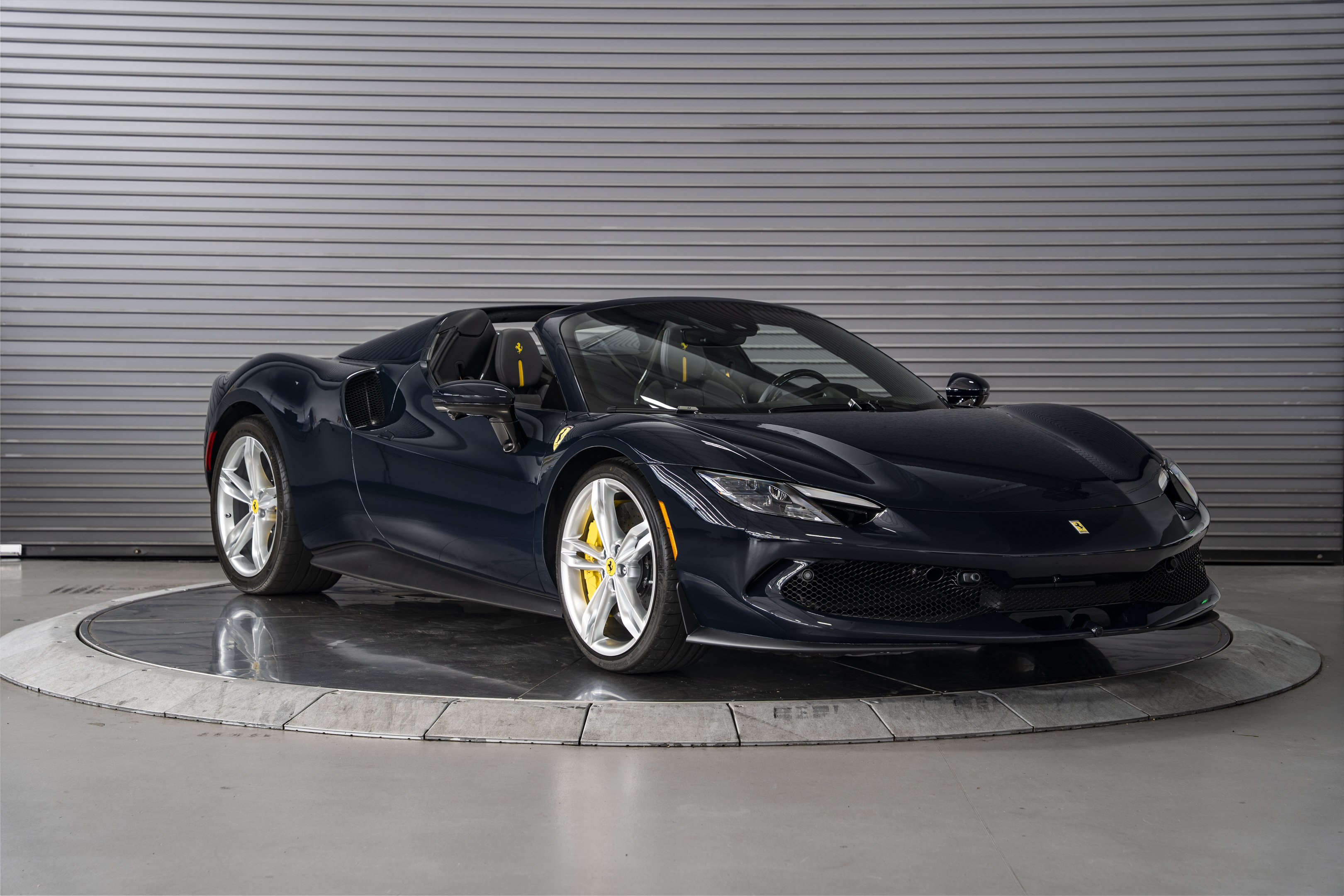 Used 2025 Ferrari 296 GTS RWD image 7