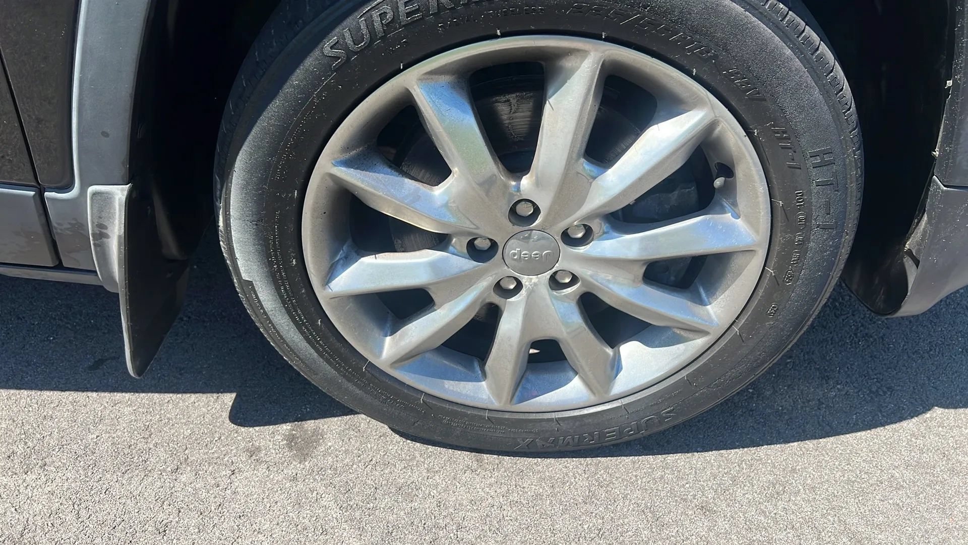 Used 2016 Jeep Cherokee Limited FWD image 34