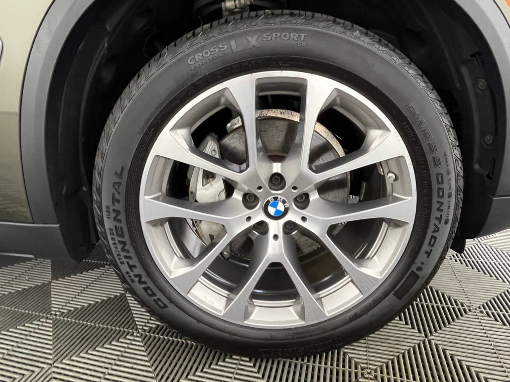 Certified 2024 BMW X5 xDrive40i w/ Premium Package AWD/4WD image 15