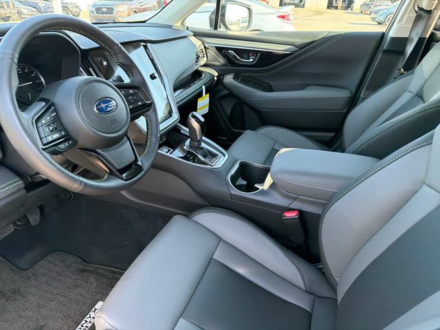 Certified 2025 Subaru Outback Onyx Edition AWD/4WD image 19