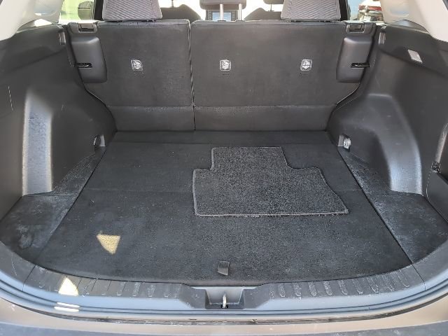Used 2020 Toyota RAV4 XLE image 24