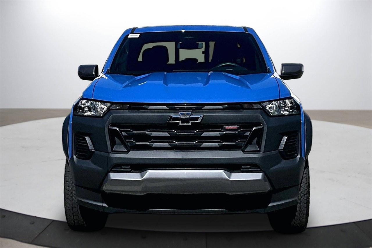 Used 2025 Chevrolet Colorado Trail Boss image 3