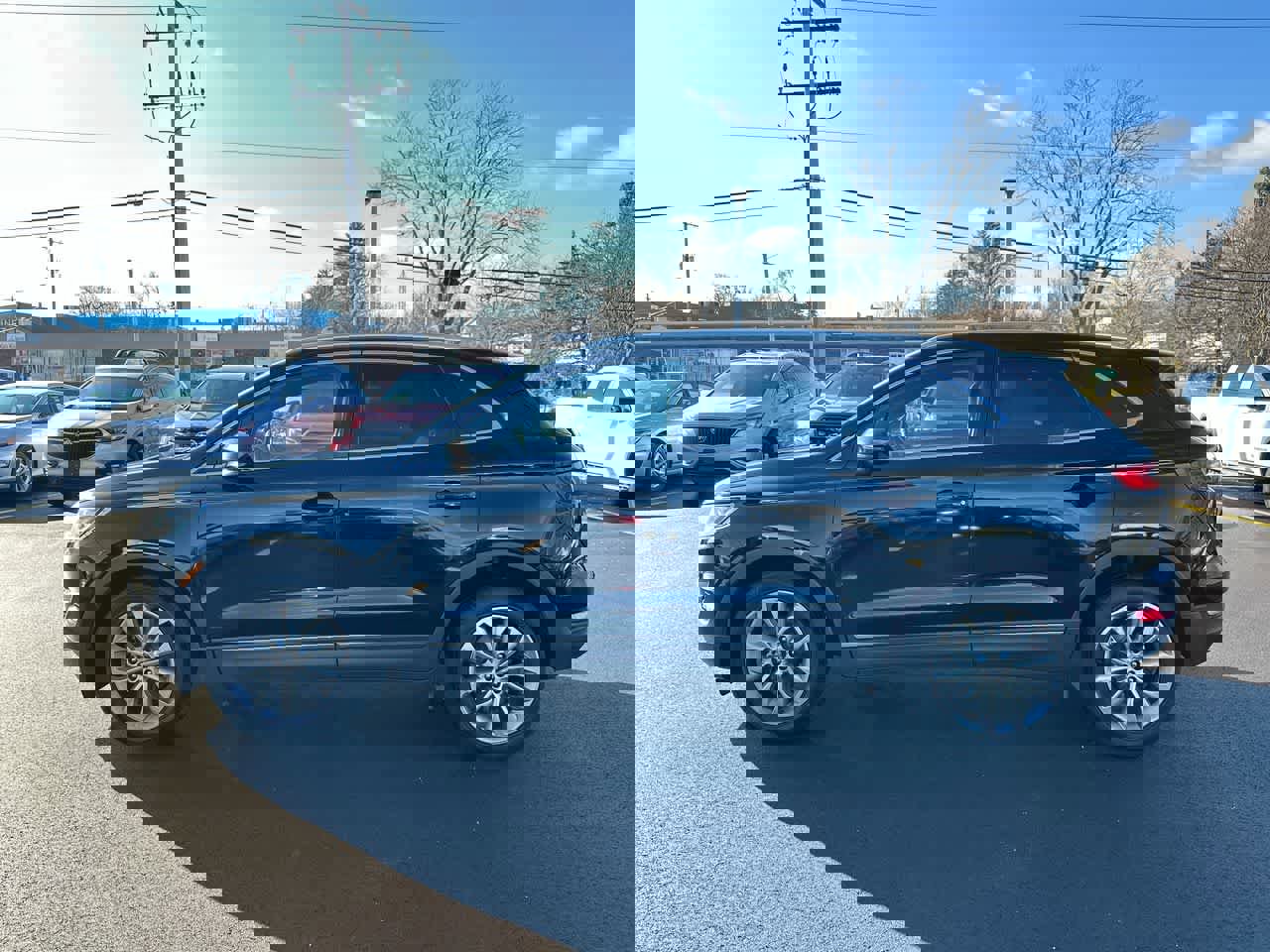 Used 2017 Lincoln MKC Select w/ Lincoln MKC Climate Package image 10