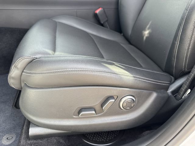 Used 2024 Genesis GV70 2.5T image 38