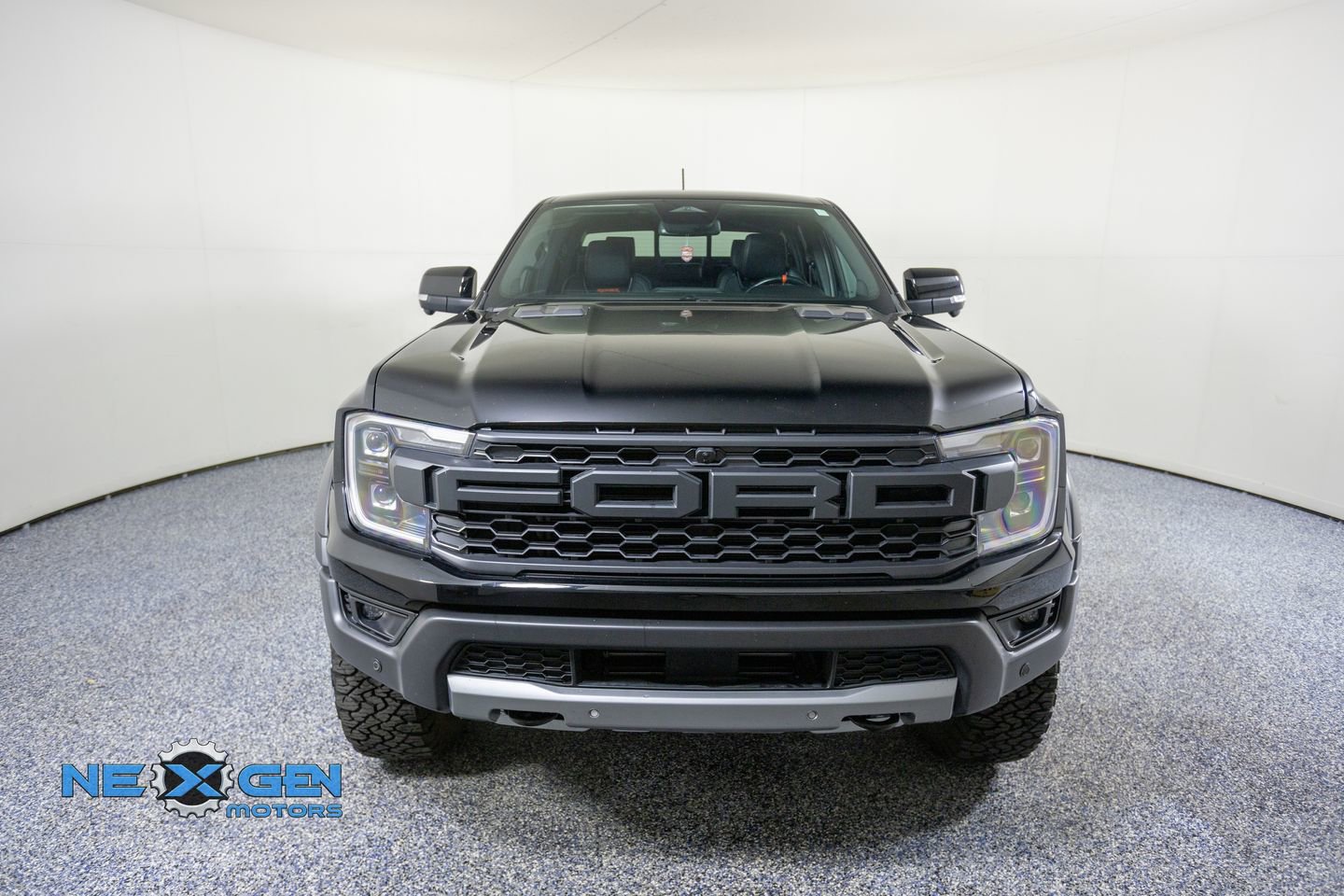 Used 2024 Ford Ranger Raptor AWD/4WD image 2