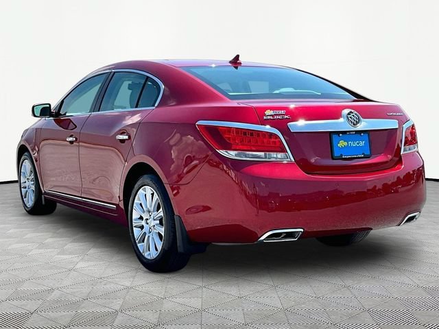 Used 2013 Buick LaCrosse Premium w/ Driver Confidence Package FWD image 4