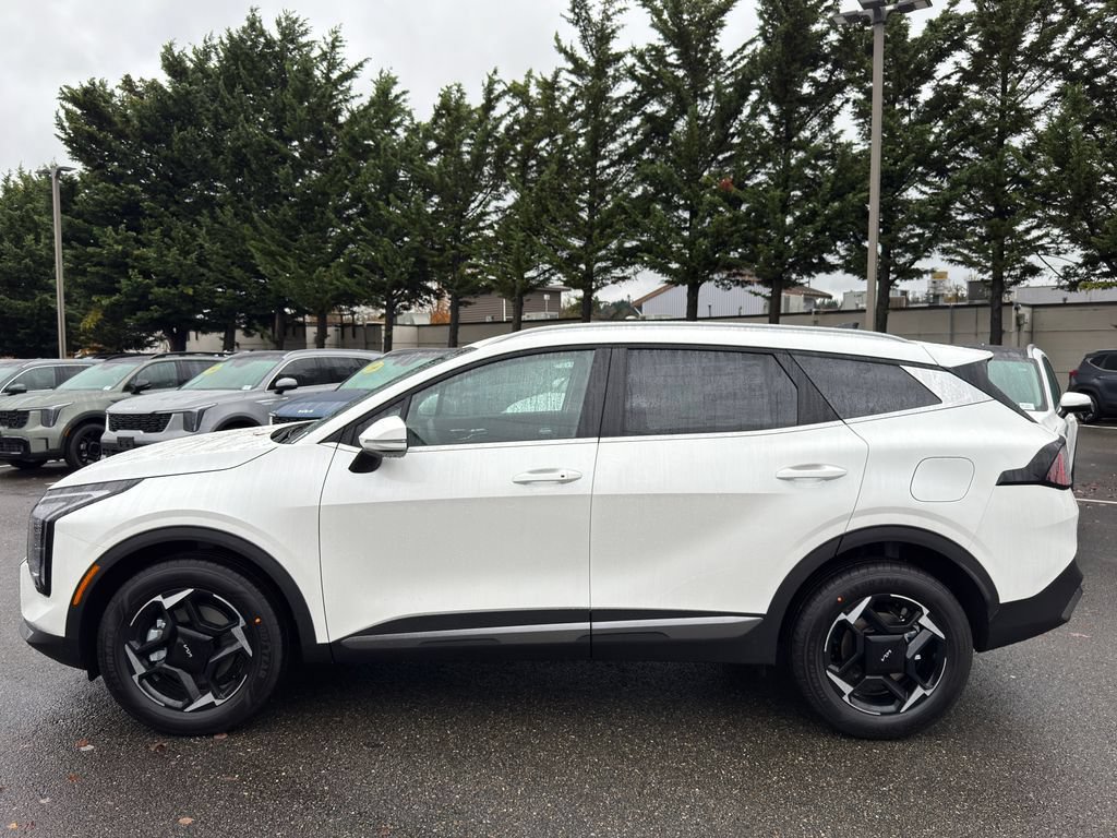Certified 2026 Kia Sportage EX AWD/4WD image 5