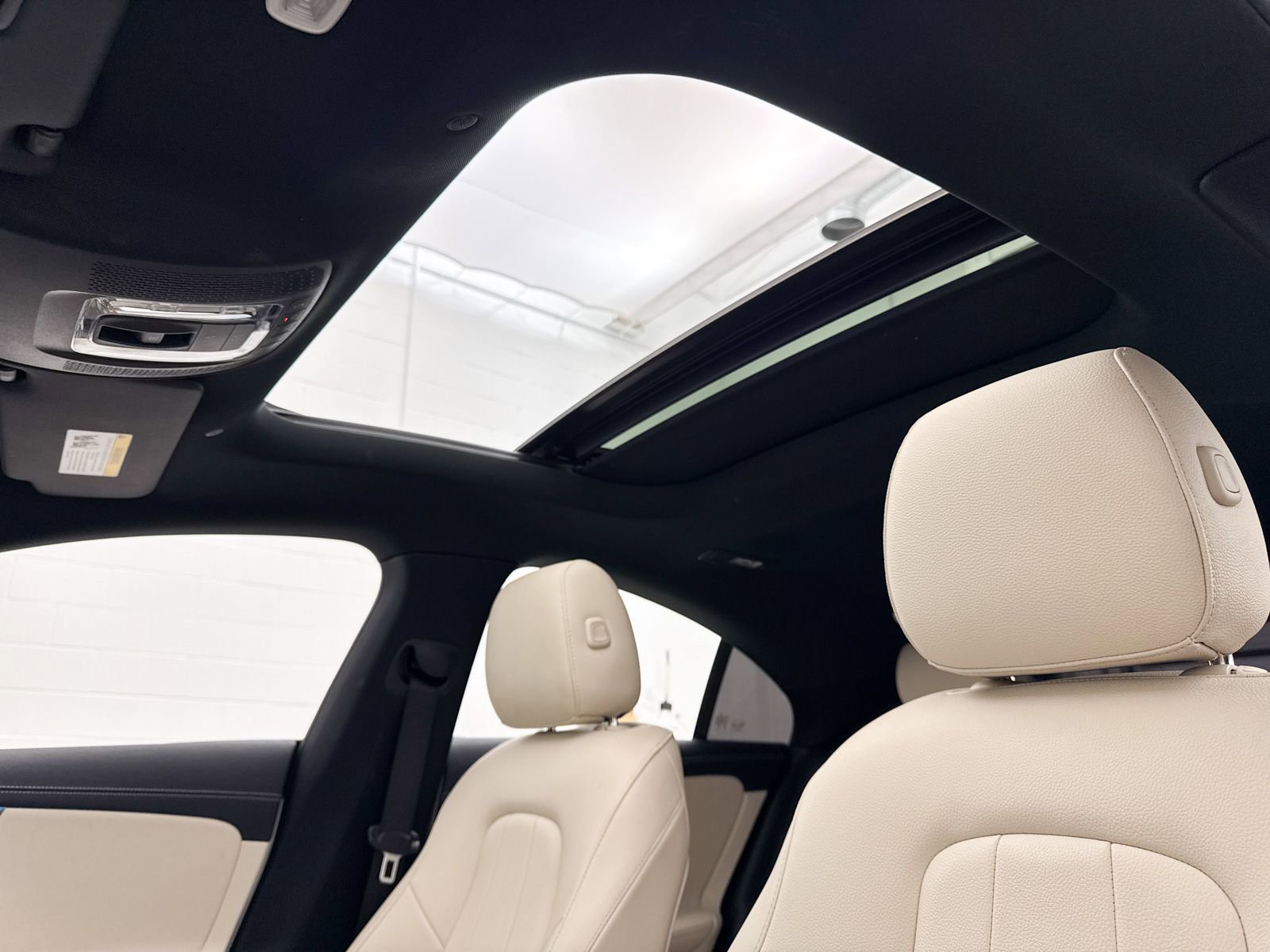 Used 2024 Mercedes-Benz CLA 250 4MATIC image 3