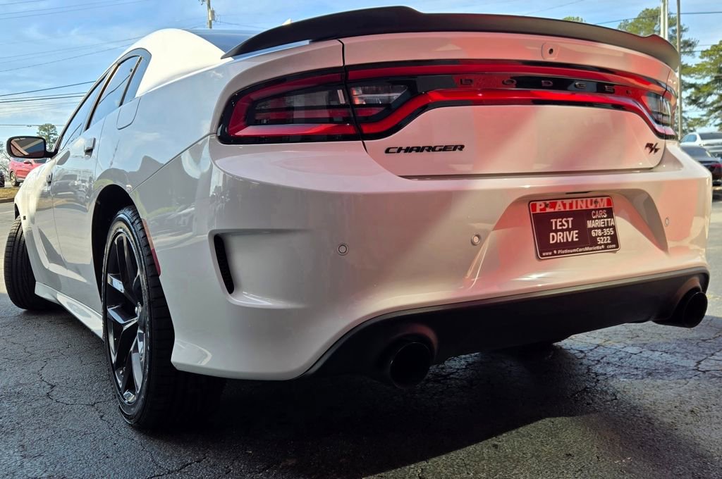 Used 2023 Dodge Charger R/T w/ Blacktop Package image 6