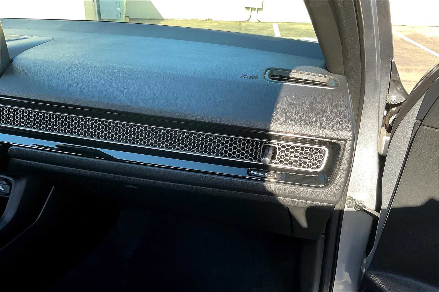 Used 2022 Honda Civic Sport image 17