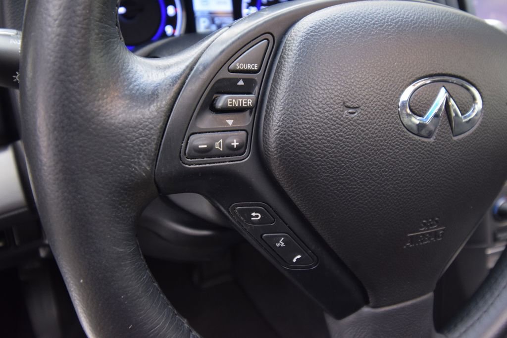 Used 2015 INFINITI Q40 AWD w/ Navigation Package image 32