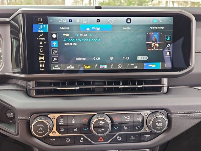 New 2026 Jeep Wrangler Unlimited Sahara AWD/4WD image 17