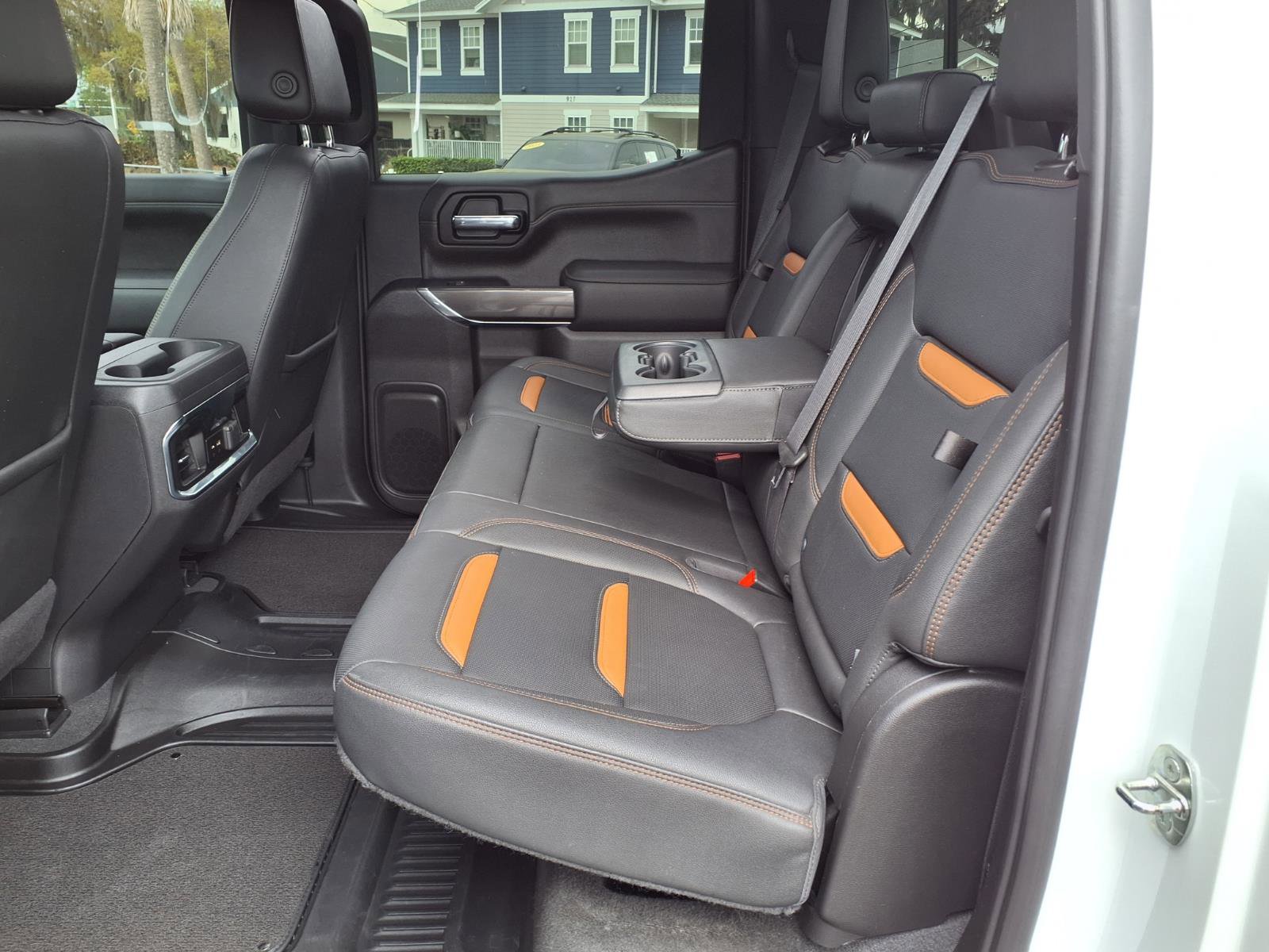 Used 2022 GMC Sierra 1500 AT4 w/ AT4 Preferred Package AWD/4WD image 18