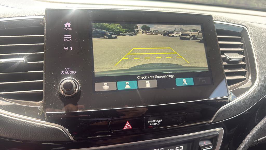 Used 2020 Honda Pilot Touring image 16