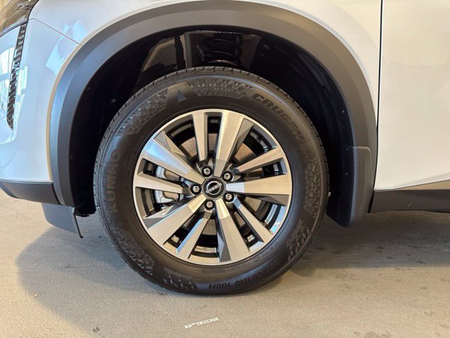 New 2026 Nissan Pathfinder SL AWD/4WD image 32