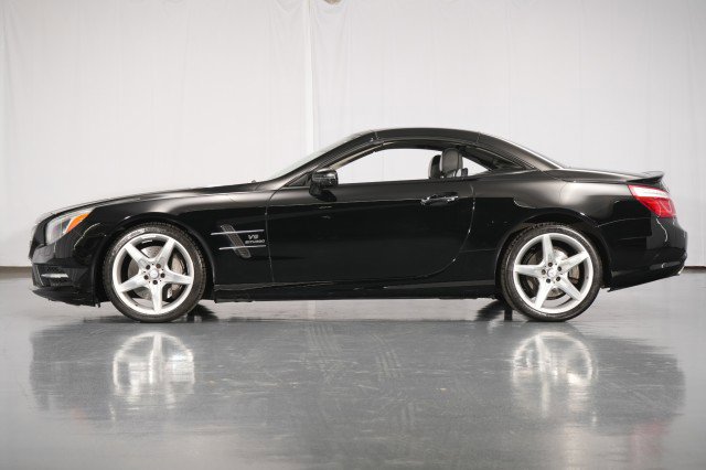 Used 2014 Mercedes-Benz SL 550 image 3