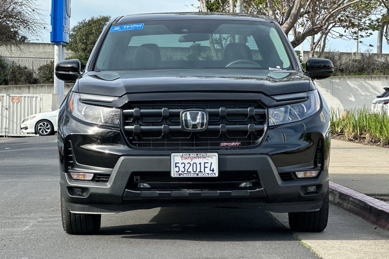 Used 2025 Honda Ridgeline Sport image 8