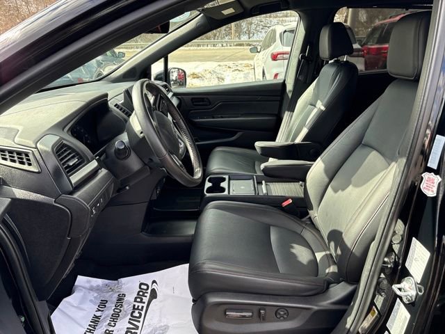 Used 2025 Honda Odyssey Sport-L image 13