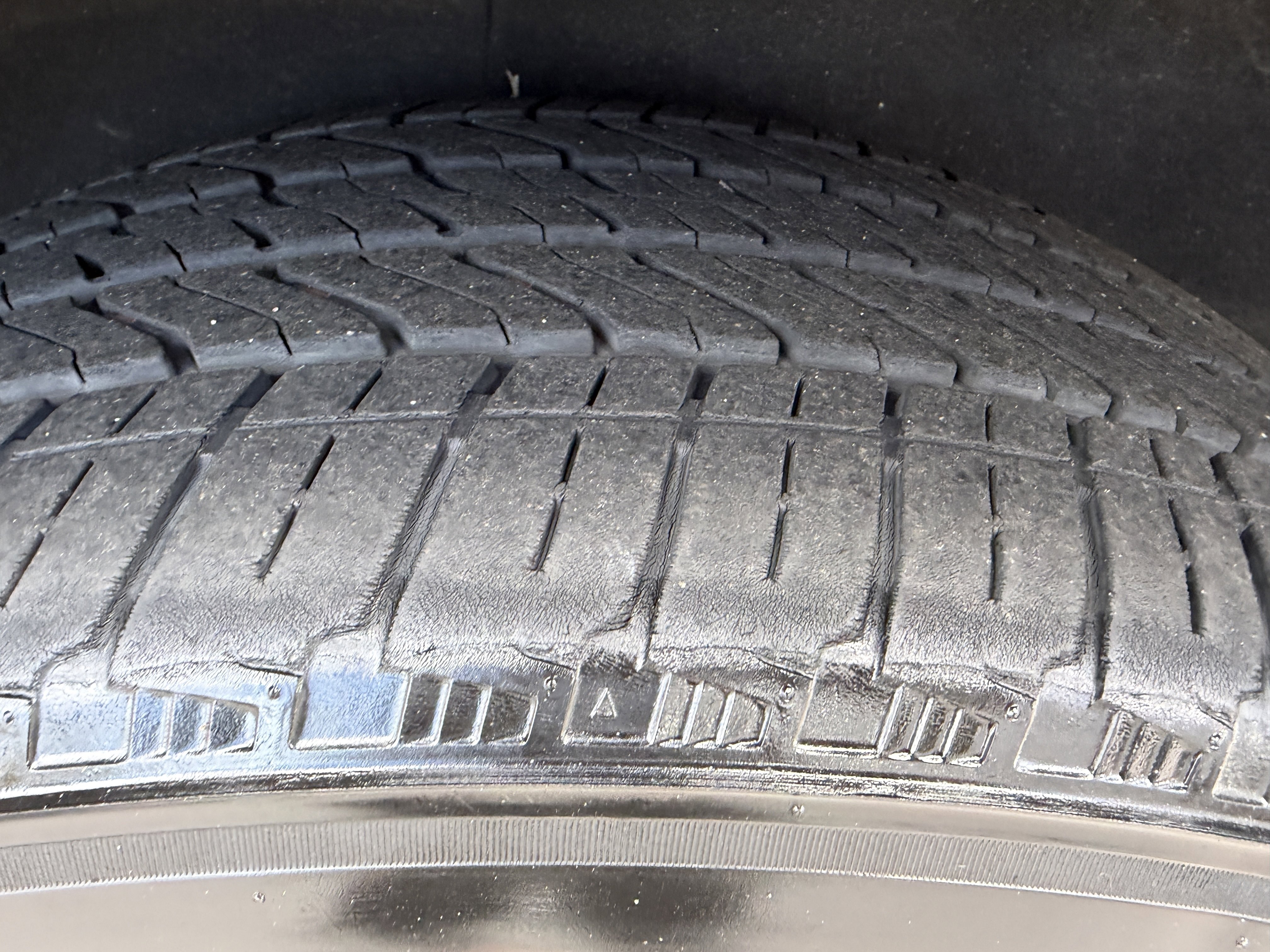 Certified 2023 Cadillac Escalade Premium Luxury Platinum w/ LPO, Radiant Package image 36