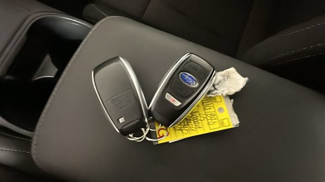 Used 2025 Subaru Legacy Premium AWD/4WD image 21