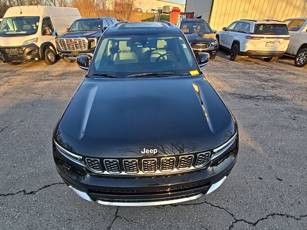 Used 2021 Jeep Grand Cherokee L Summit w/ Advanced Protech Group IV image 13