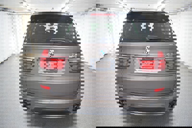 Used 2013 BMW X5 xDrive35i image 6