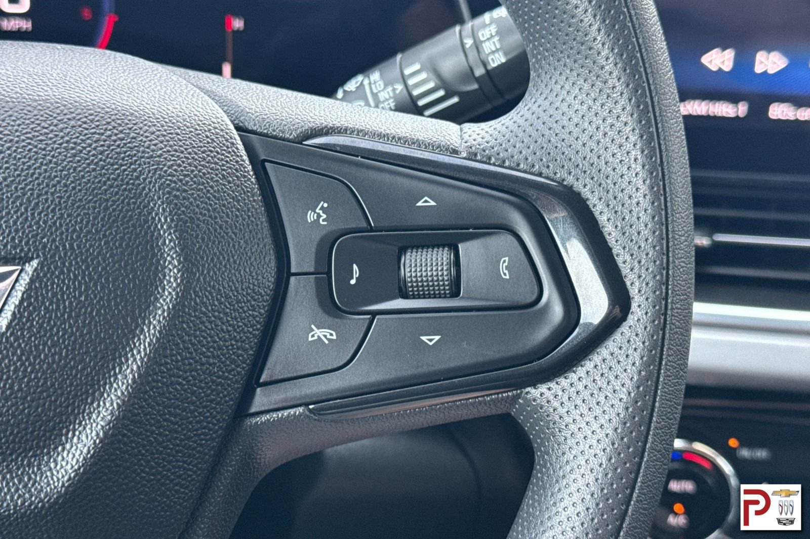Certified 2024 Chevrolet Trax LT FWD image 27