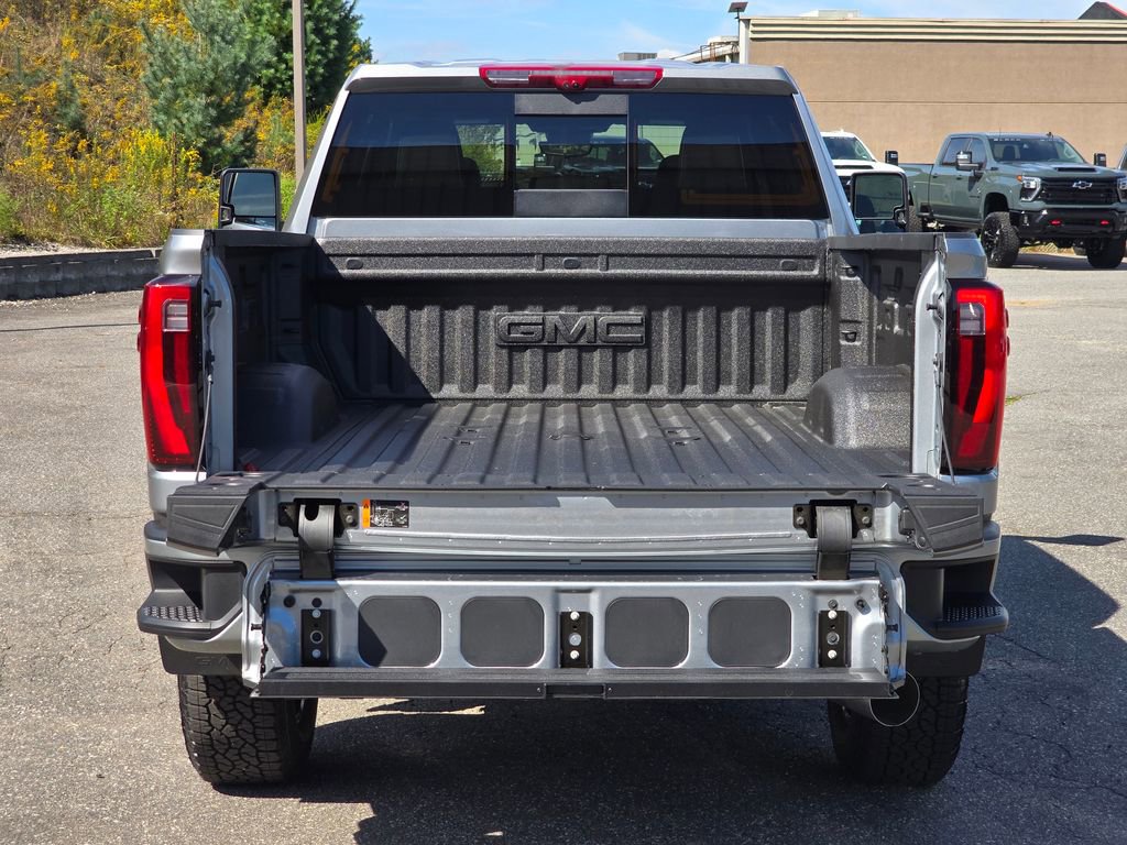 New 2026 GMC Sierra 2500 Denali w/ Denali Reserve Package image 15