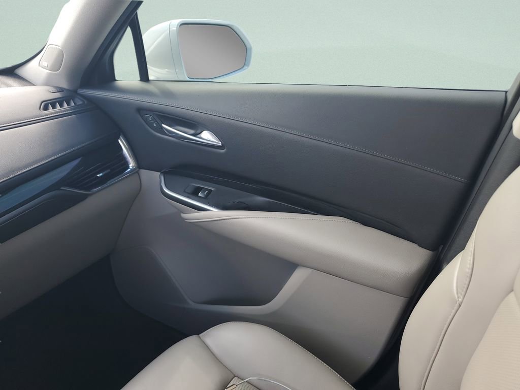 Used 2019 Cadillac XT4 Premium Luxury image 13
