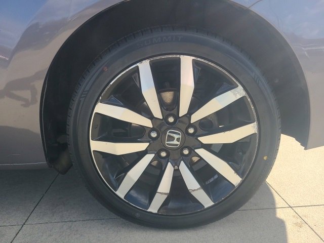 Used 2015 Honda Civic EX-L image 11