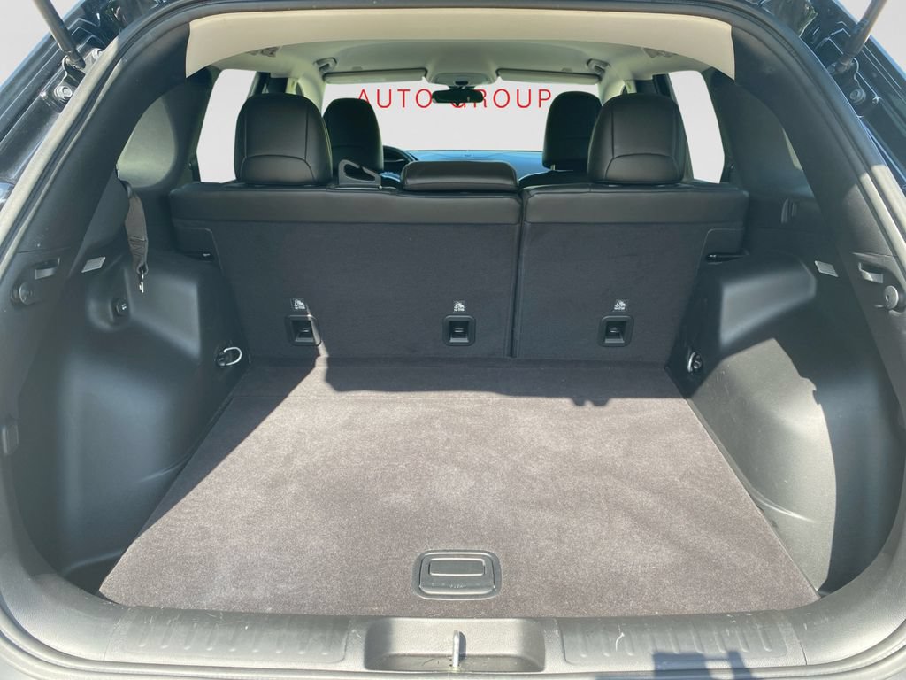 Certified 2019 Jeep Cherokee Latitude Plus AWD/4WD image 16