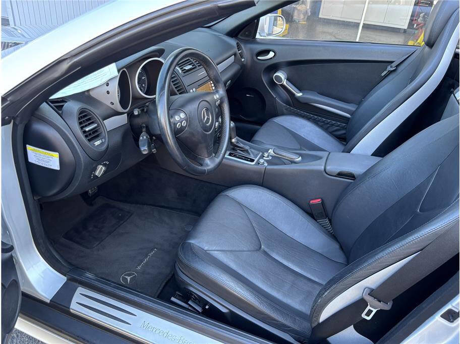 Used 2007 Mercedes-Benz SLK 350 image 12
