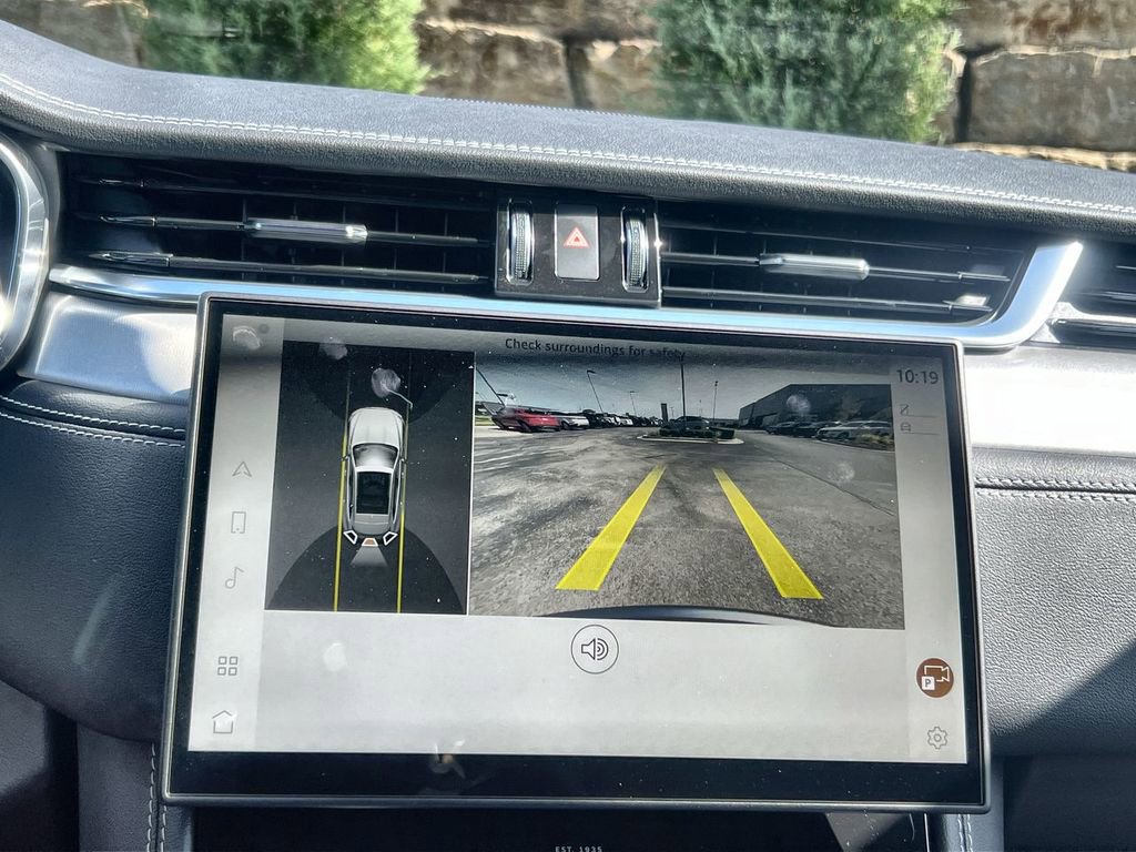 Used 2025 Jaguar F-PACE R-Dynamic S image 25